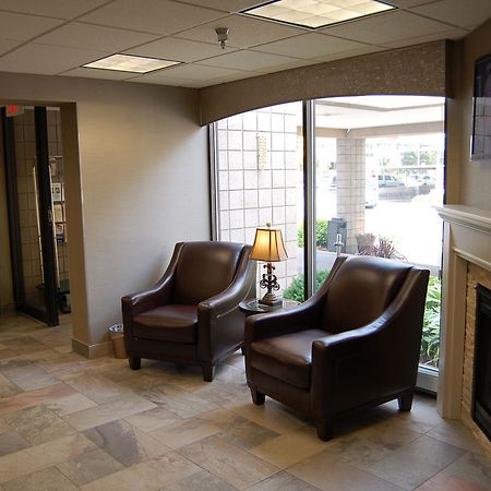 Brentwood Inn And Suites Rochester Esterno foto