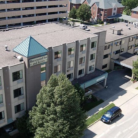 Brentwood Inn And Suites Rochester Esterno foto